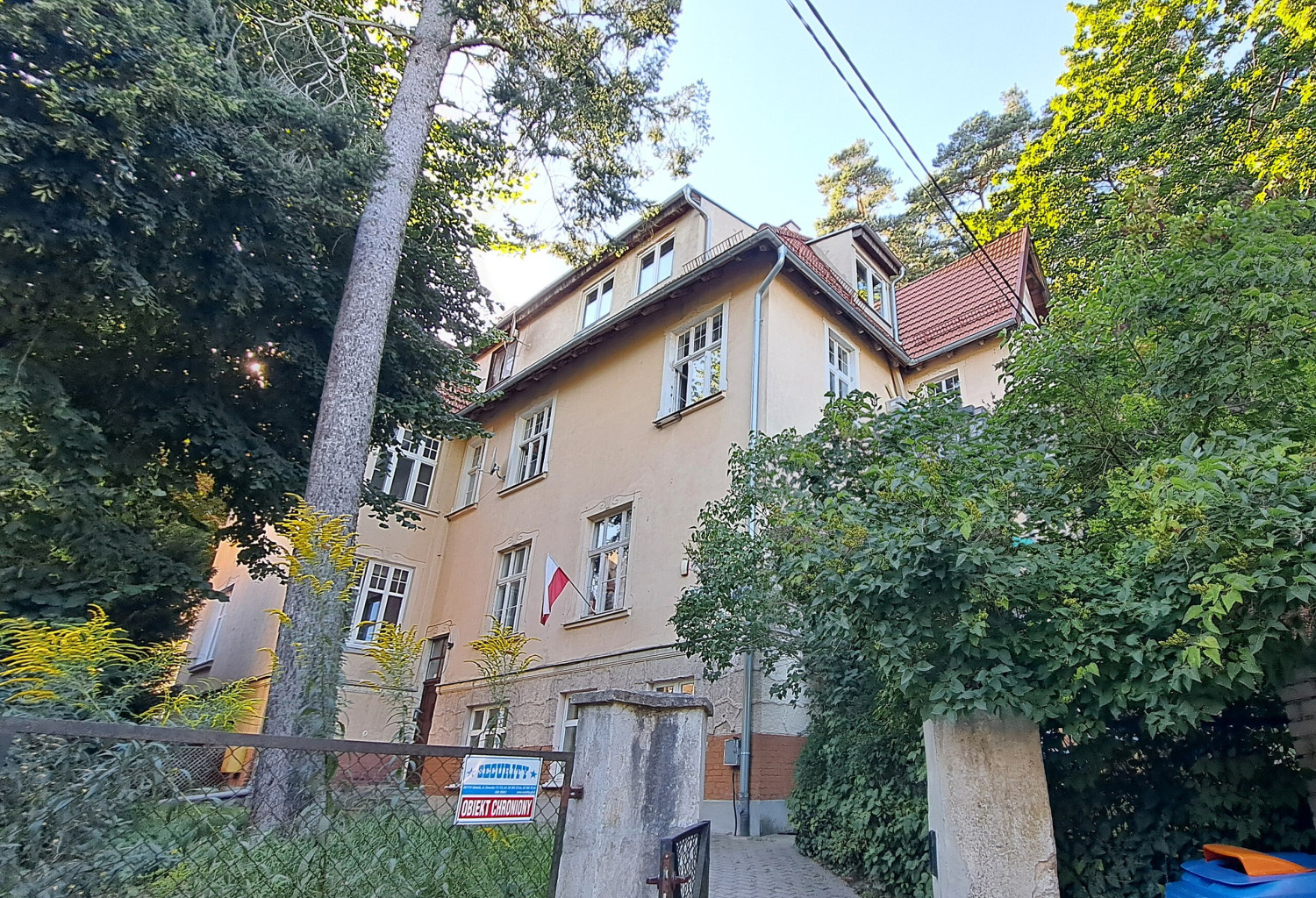 Wybickiego 40 – dom Janusza Christy. Fot. Ewa Jaros (czupirek) (CC BY-SA 4.0) Wybickiego 40 – dom Janusza Christy. Fot. Ewa Jaros (czupirek) (CC BY-SA 4.0)